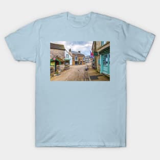 Bakewell Town, Derbyshire, Peak District, England T-Shirt